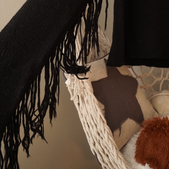 ✨Black Fringe Sweater✨ - Picture 3 of 3